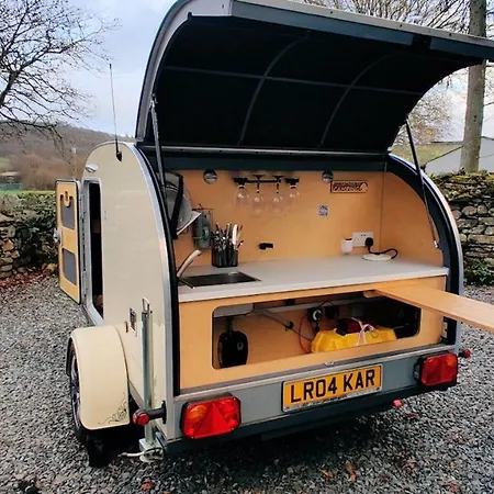 Wallace Teardrop Caravan For Hire From Electricexplorers Glamping *